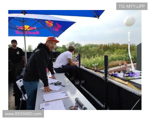 深圳滑板队在世界滑板锦标赛中的崛起与突破之路全景回顾